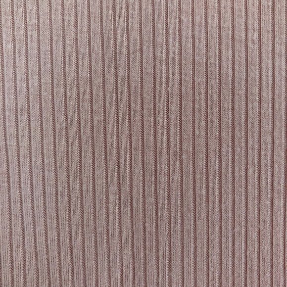 Pink Long Sleeve Crop Top - Picture 3 of 4